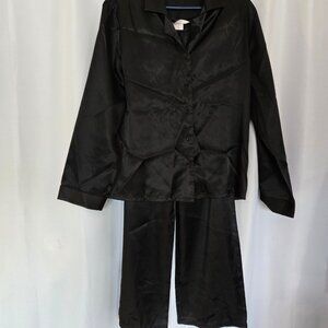 NWOT - Gilligan & O'Malley Black Silky Pajamas